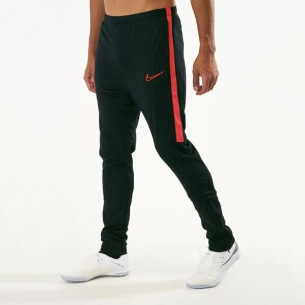 standard fit nike